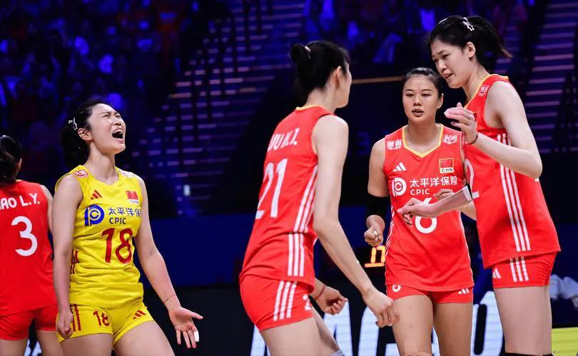 女排世俱杯強(qiáng)隊(duì)爭霸_2025世俱杯集錦_2025女排世俱杯消息